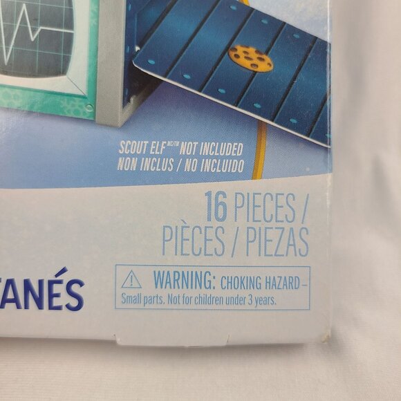 Elf on the Shelf 2-in-1 Insta-Moment Polar Props Hot Cocoa Shrinking Machine - Picture 9 of 9